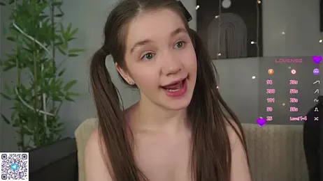 AmiLewis stripchat stream image