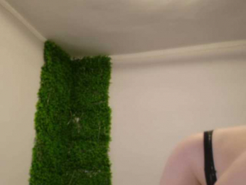 EmilyxJames bongacams stream image