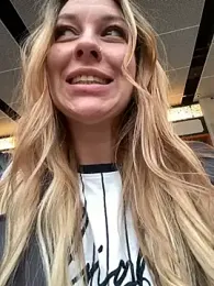 Sweet___Emily stripchat stream image