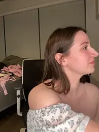 nerdynina stripchat stream image