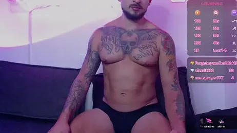 marco_allison01 stripchat stream image