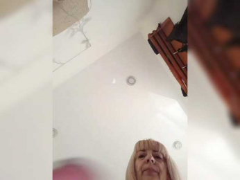 mery8poppins bongacams stream image