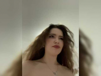 YourLadyyy bongacams stream image