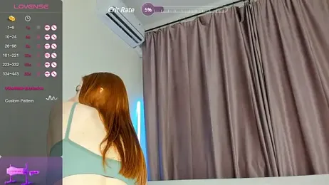 HeyGinger stripchat stream image