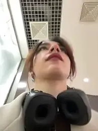 Lily__Belle stripchat stream image