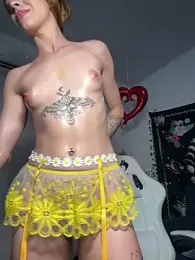 ---Red-haired-Fox--- stripchat stream image