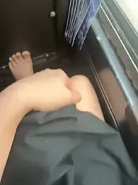 May-Squirt stripchat stream image