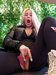 MILFBARBY stripchat stream image