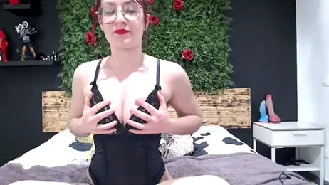 ladoucedu34 stripchat stream image