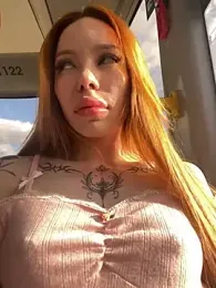 babydolll stripchat stream image