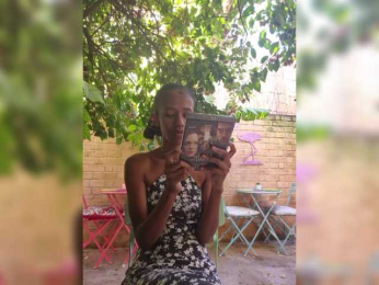 MoanaFrenchy bongacams stream image