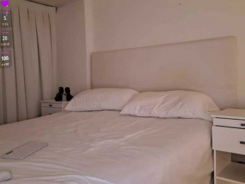 Bella_Byers bongacams stream image