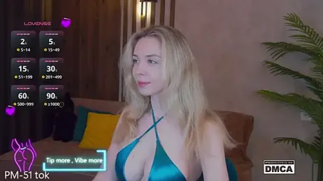 Holl1Would stripchat stream image