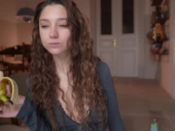 mia_elfie chaturbate stream image