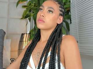 zhuyhong camsoda stream image