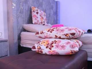 lara-giraldo camsoda stream image