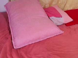 mssbombom camsoda stream image