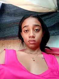 Zoe_Sweett18 stripchat stream image