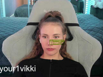 VikkiExtraCheese bongacams stream image