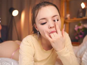 oki_dokie chaturbate stream image