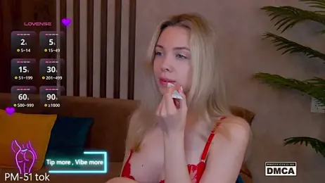 Holl1Would stripchat stream image