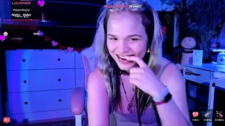 Cutiepiespanks stripchat stream image
