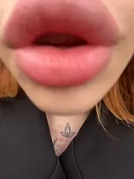 babydolll stripchat stream image