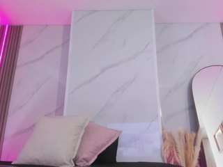 chlooee camsoda stream image