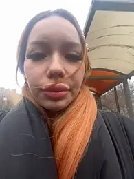 babydolll stripchat stream image