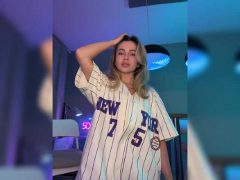 Nataliecroys bongacams stream image