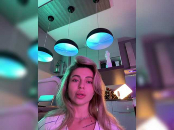 Nataliecroys bongacams stream image