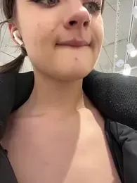 Mila___meow stripchat stream image