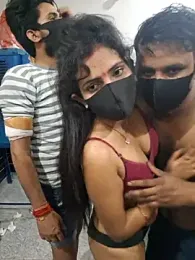 Cute_plak01 stripchat stream image