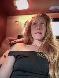 GoldenFlameGoddess stripchat stream image