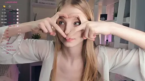 YuNabif stripchat stream image