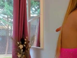 mia-miian18 camsoda stream image