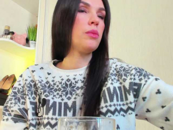 Femdomheels bongacams stream image