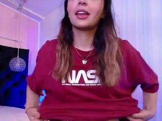 sofly-s camsoda stream image