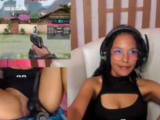 hyliebloom camsoda stream image