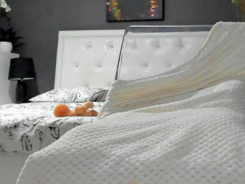 LovellyEmma bongacams stream image