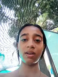 Zoe_Sweett18 stripchat stream image