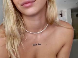 Maci Reynolds flirt4free stream image