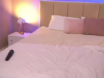 KiraRoxx bongacams stream image