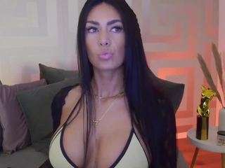 mina-babe camsoda stream image