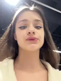 Mila___meow stripchat stream image