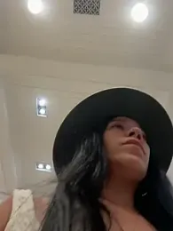 Bigbuttbrooklynn stripchat stream image