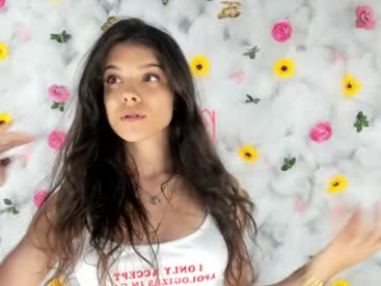 babyaylin chaturbate stream image