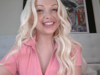 Sexy Mela flirt4free stream image