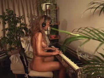 heybanan chaturbate stream image