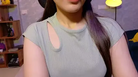 MidnightFlame stripchat stream image